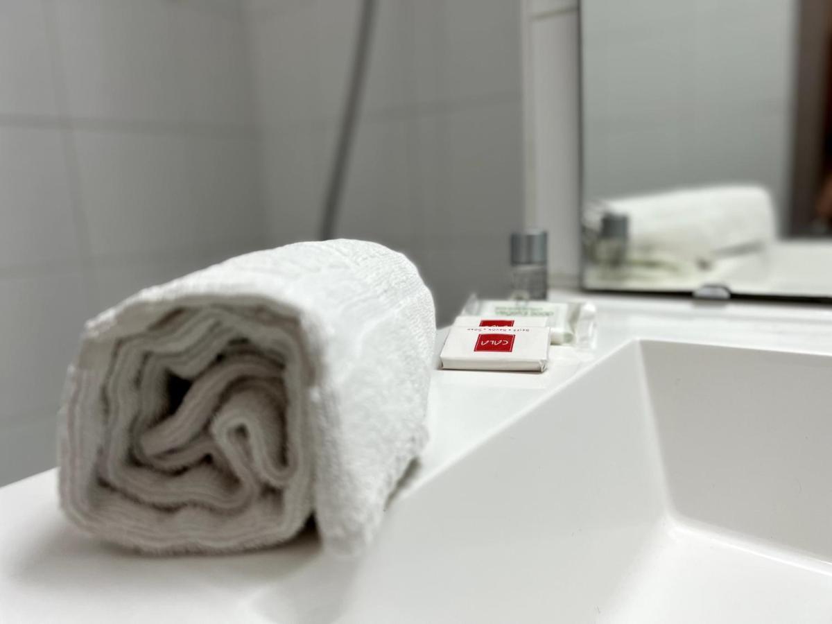 Hotel Le Piolet Сен-Мартен-де-Бельвиль Экстерьер фото